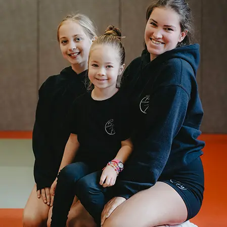 By Fly - Cheerleading - Pomdance - Gymnastique - Sprimont - Boutique - Short adulte By Fly - Cheerleading - Pomdance - Gymnastique - Sprimont - Boutique - Short adulte